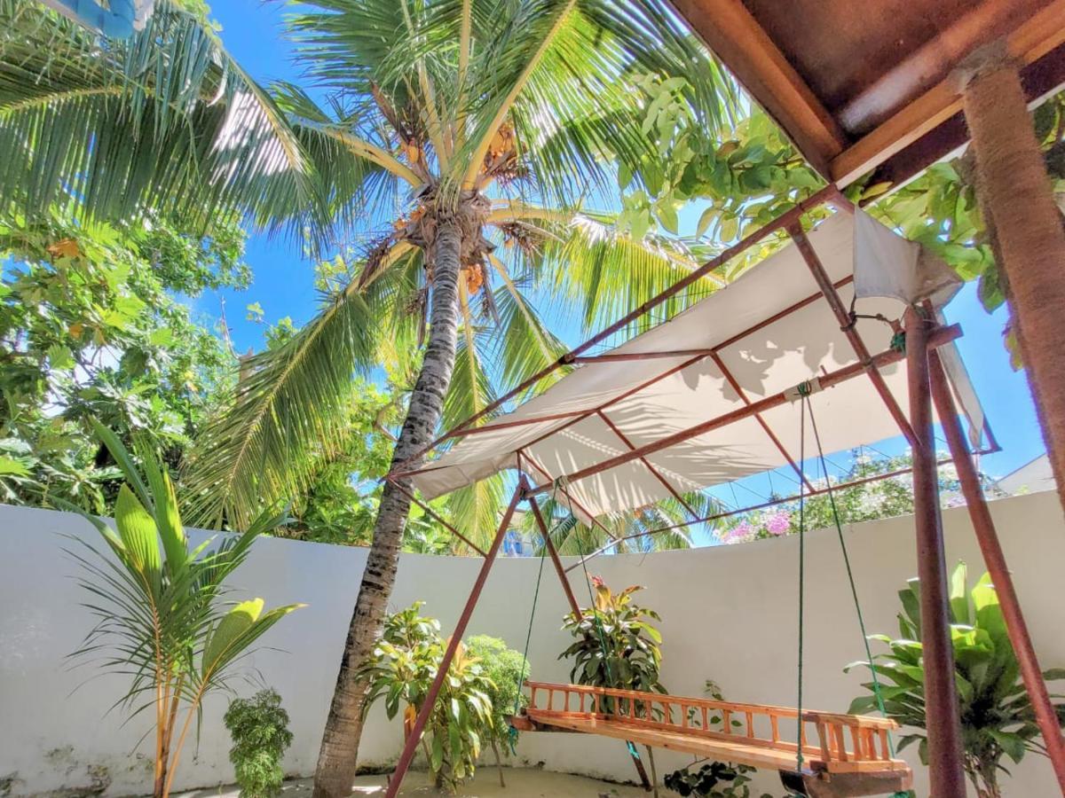 Alesara Guest House Thoddoo Exteriör bild